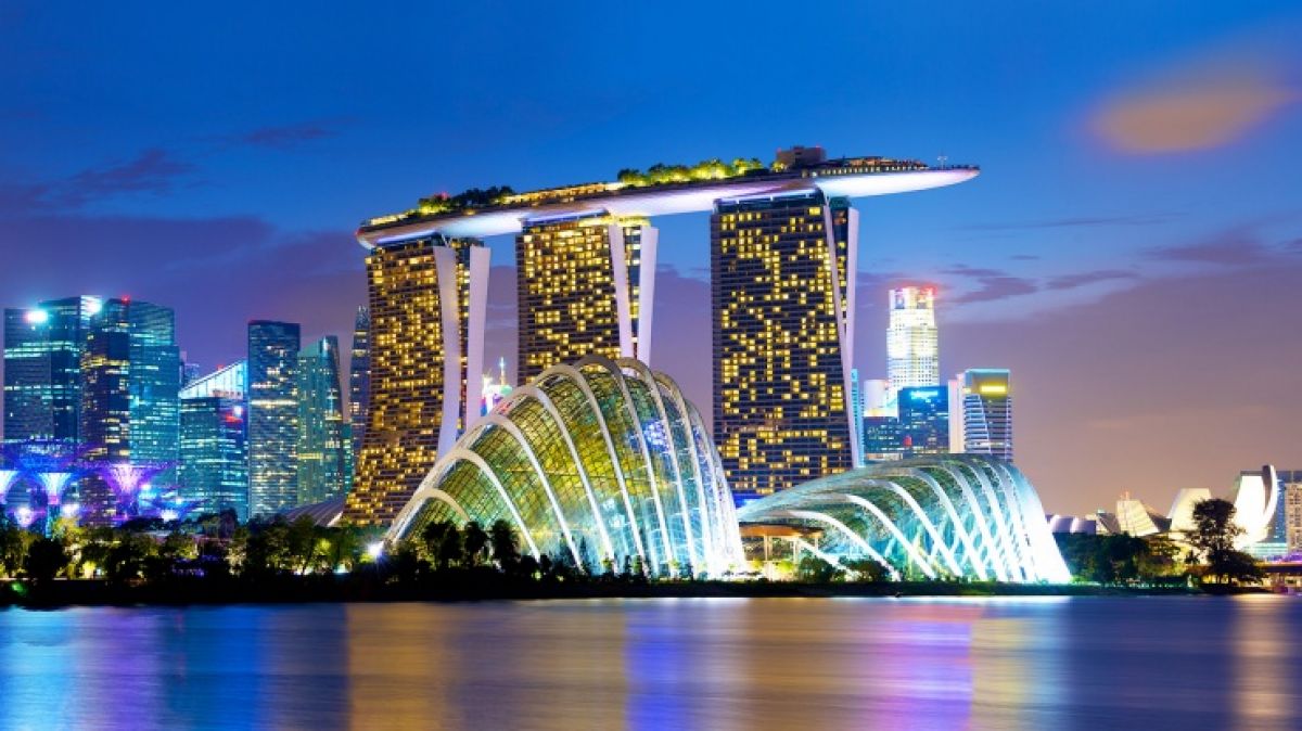 Iconic Marina Bay Sands Singapore Under Investigation That Could Derail